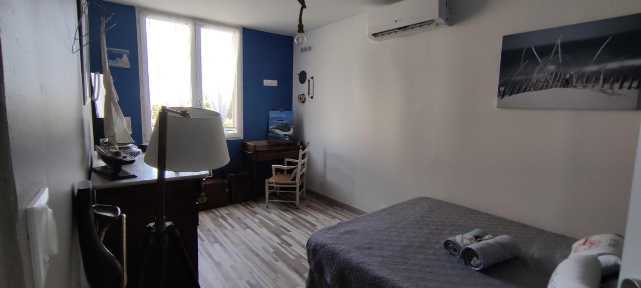 2 Chambres Cote Plage Et Aeroport Hyeres Bagian luar foto
